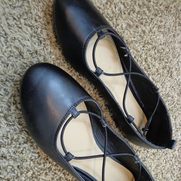 Dollhouse Slip Ons Solid Black Size 8.5 M